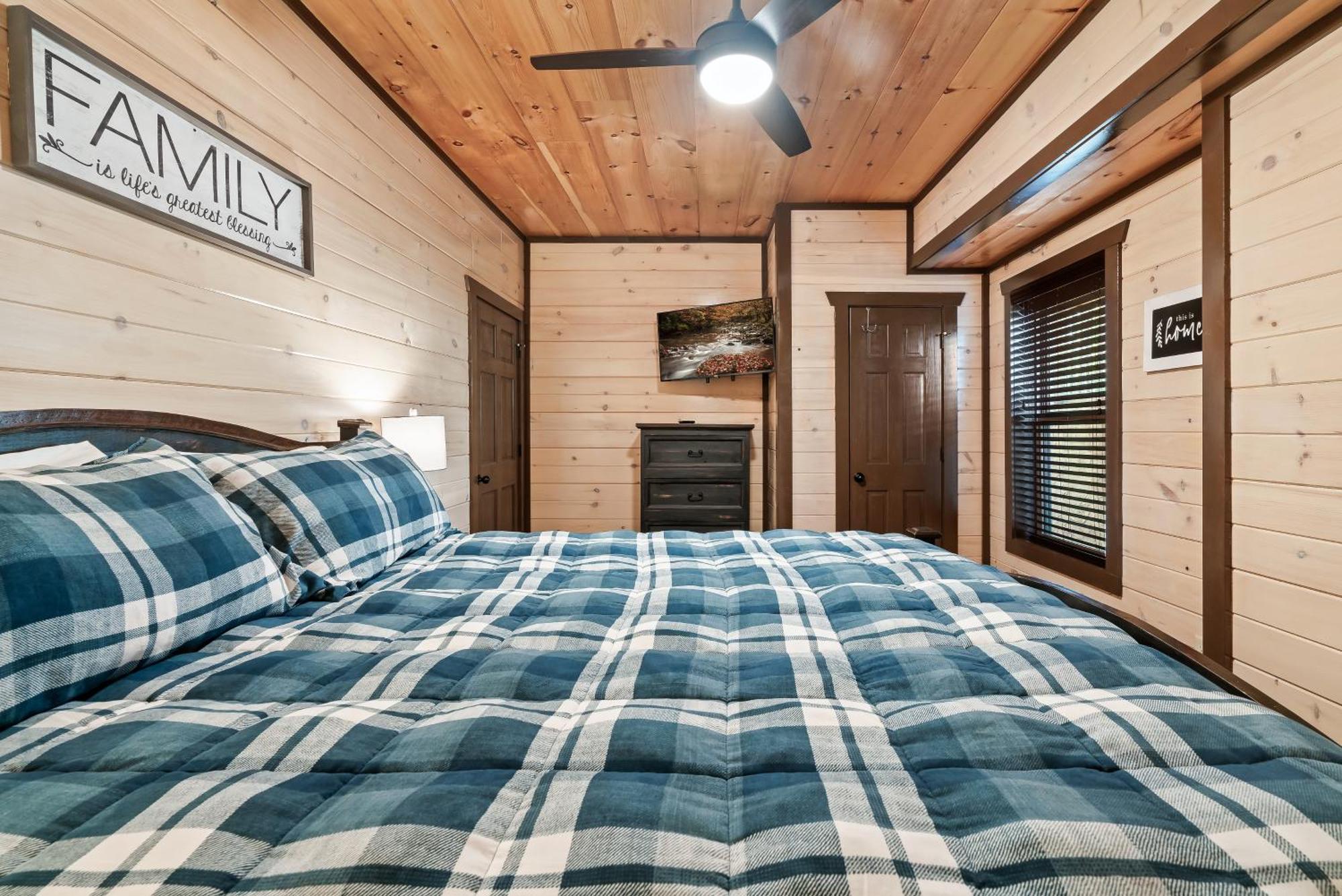 Luxury 3-Br Cabin Minutes From Parkway With Game Room And Hot Tub Pigeon Forge Dış mekan fotoğraf